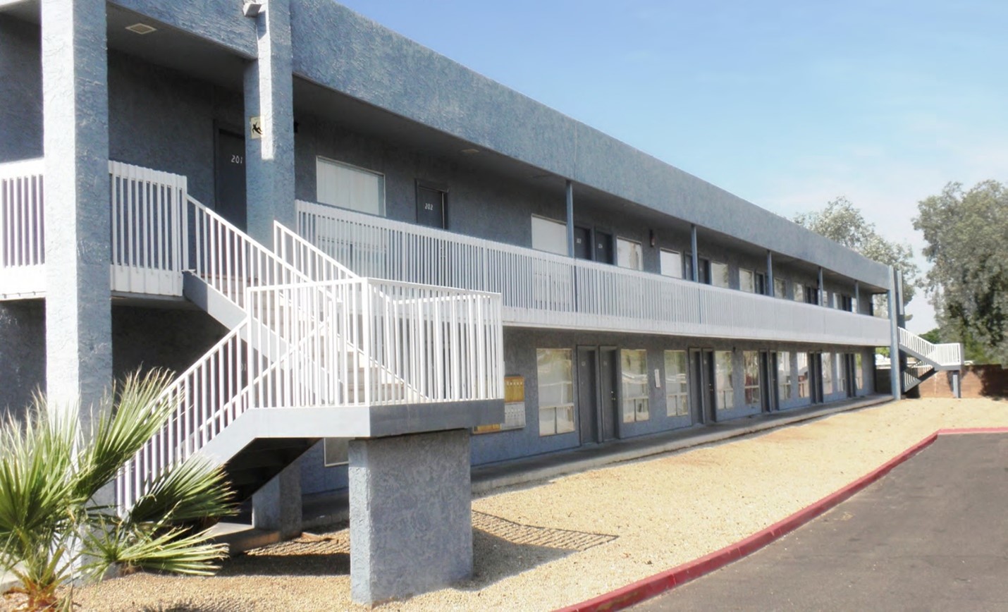 Hillcrest Arms Apartments Phoenix, AZ